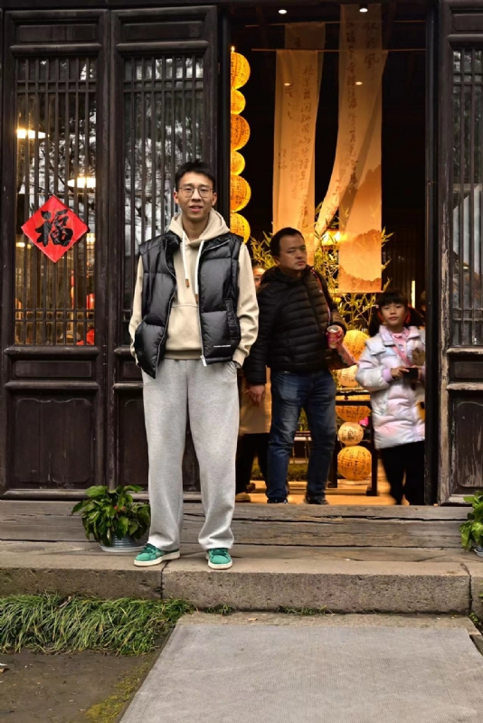 浦江小后生的第一张照片--荆州相亲服务中心