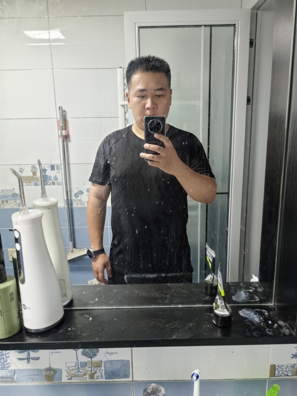 孙老师儿的第二张照片--荆州相亲服务中心