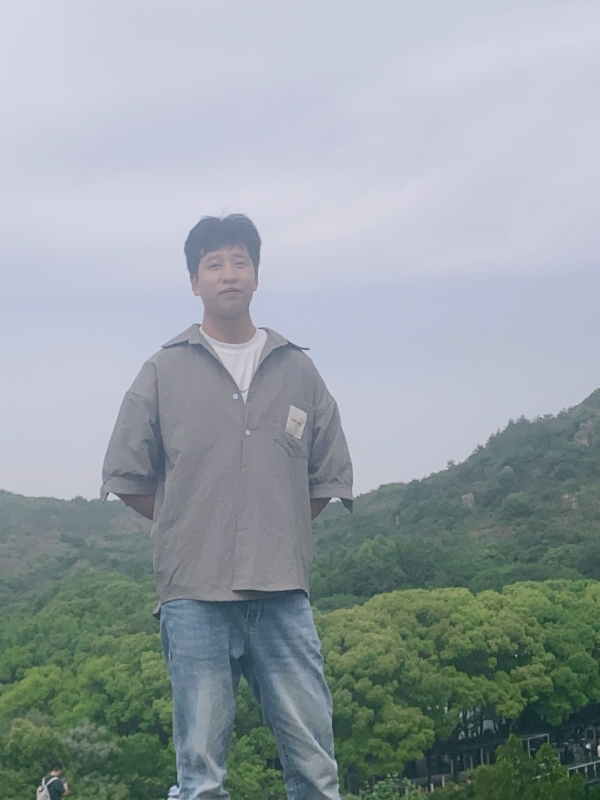 渐行渐远的第二张照片--荆州相亲服务中心