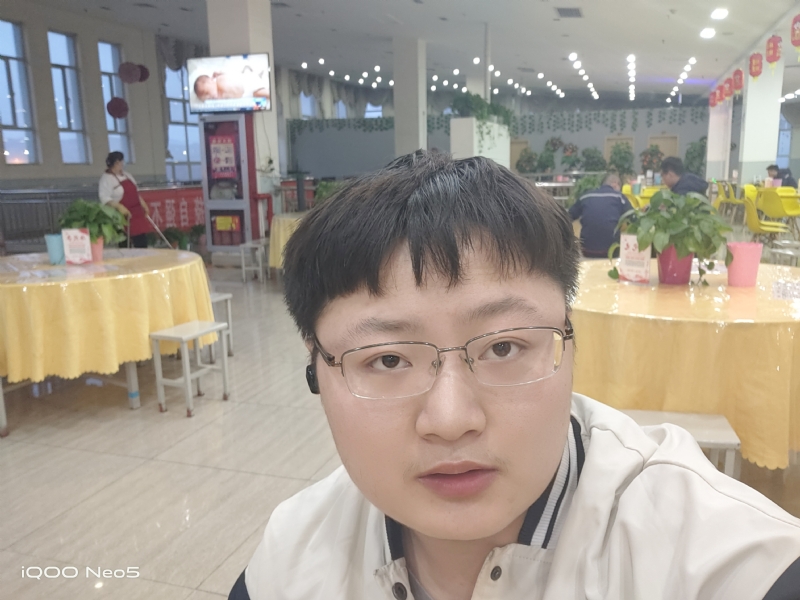 跳楼机的第三张照片--荆州相亲服务中心