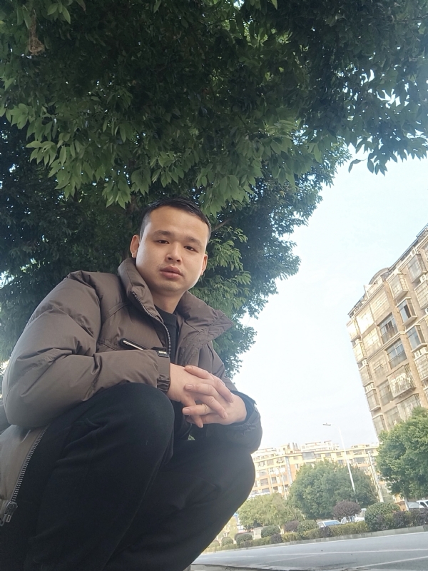 诗和远方的第一张照片--荆州相亲服务中心