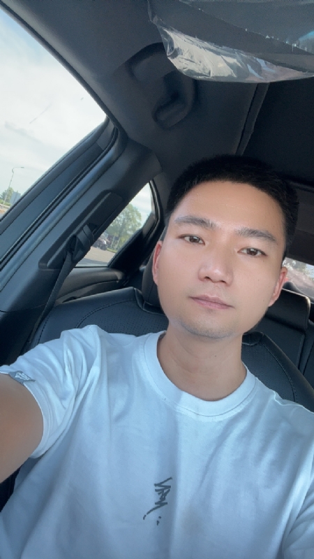小江的第一张照片--荆州相亲服务中心