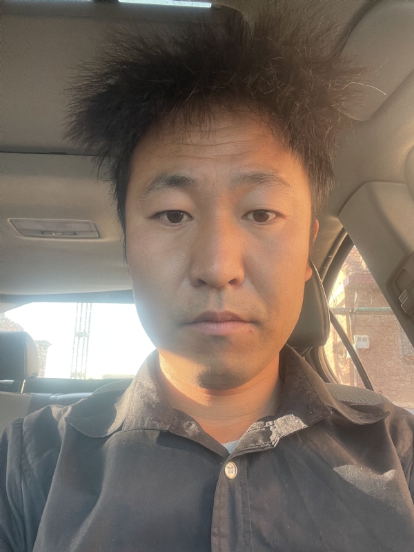 从此冷漠的第一张照片--荆州相亲服务中心