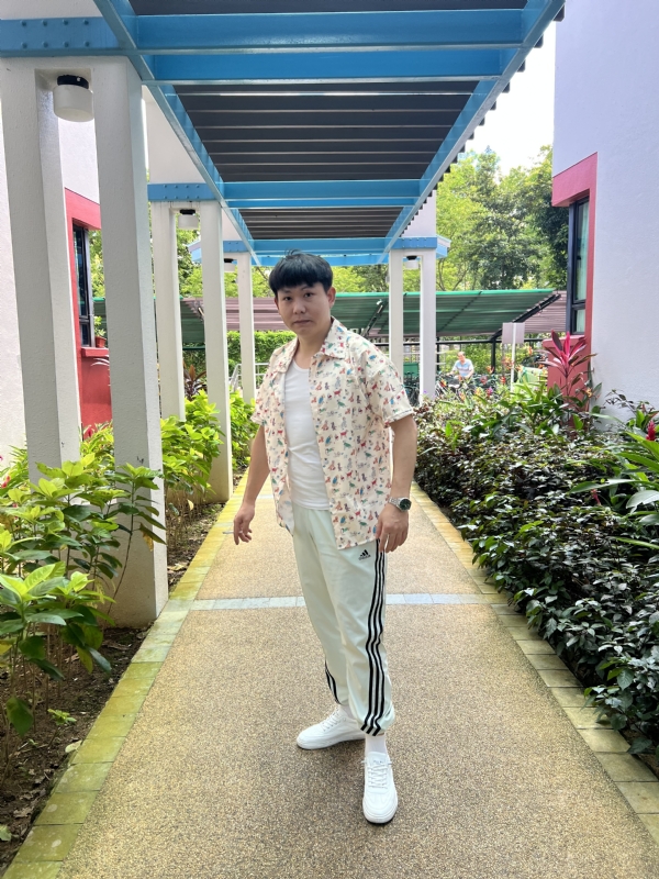 勇敢向前的第一张照片--荆州相亲服务中心