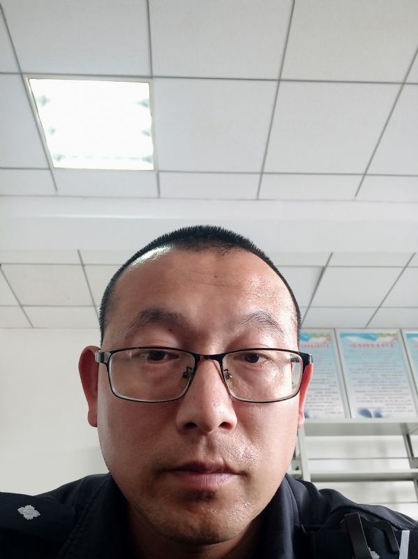 布鲁斯贺的第三张照片--荆州相亲服务中心