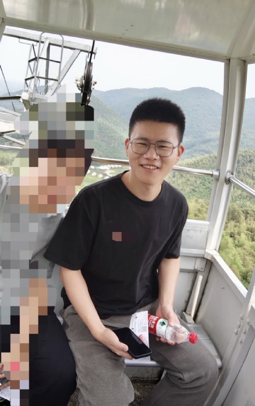 奔奔笨笨的第三张照片--荆州相亲服务中心