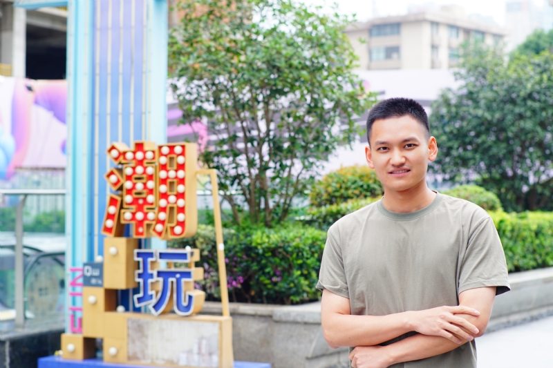 陌上烟雨的第二张照片--荆州相亲服务中心