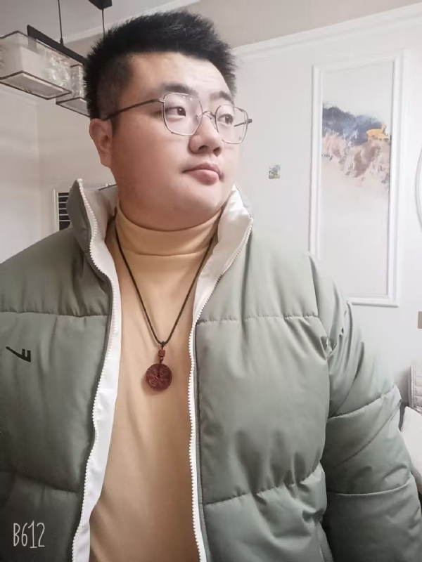 浦宁先生的第一张照片--荆州相亲服务中心